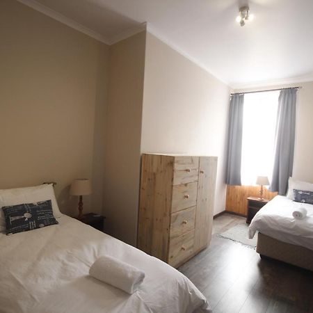 Eazy Sleep Accommodation Swakopmund Buitenkant foto