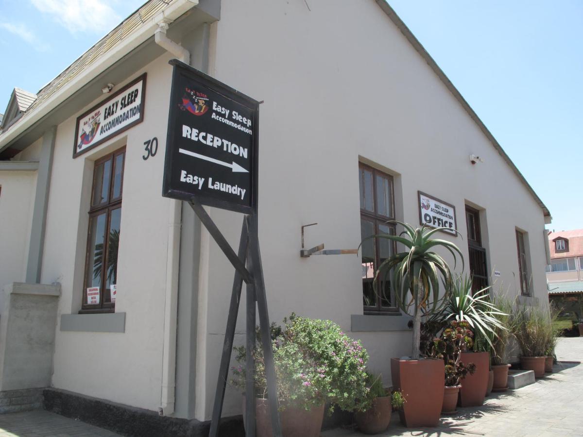 Eazy Sleep Accommodation Swakopmund Buitenkant foto