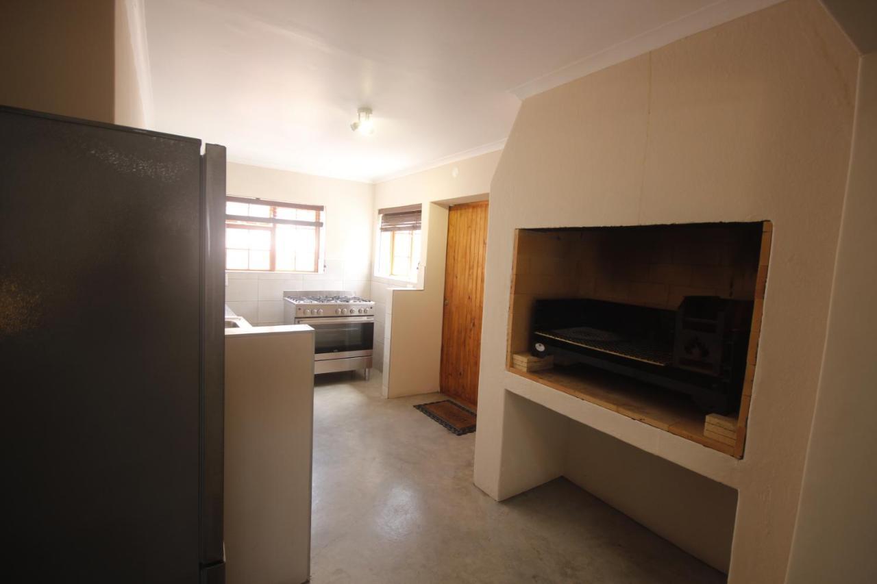 Eazy Sleep Accommodation Swakopmund Buitenkant foto