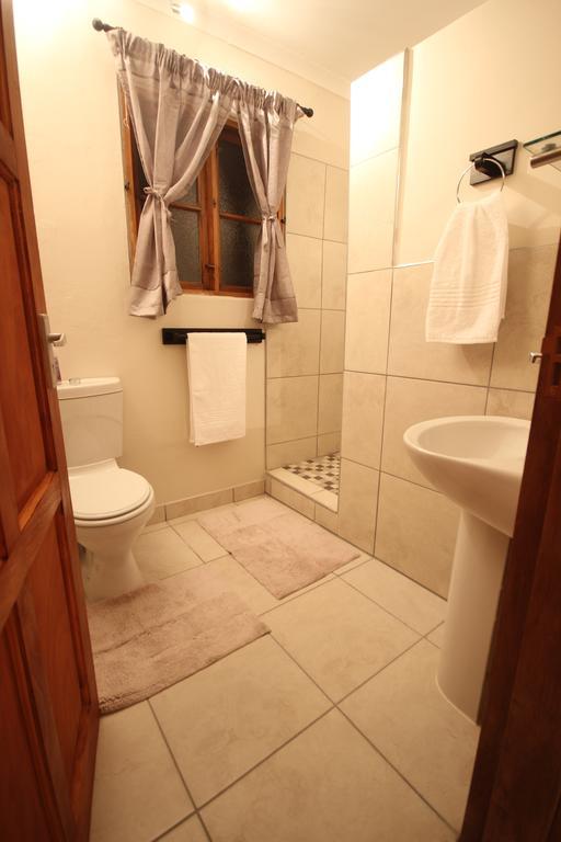 Eazy Sleep Accommodation Swakopmund Buitenkant foto