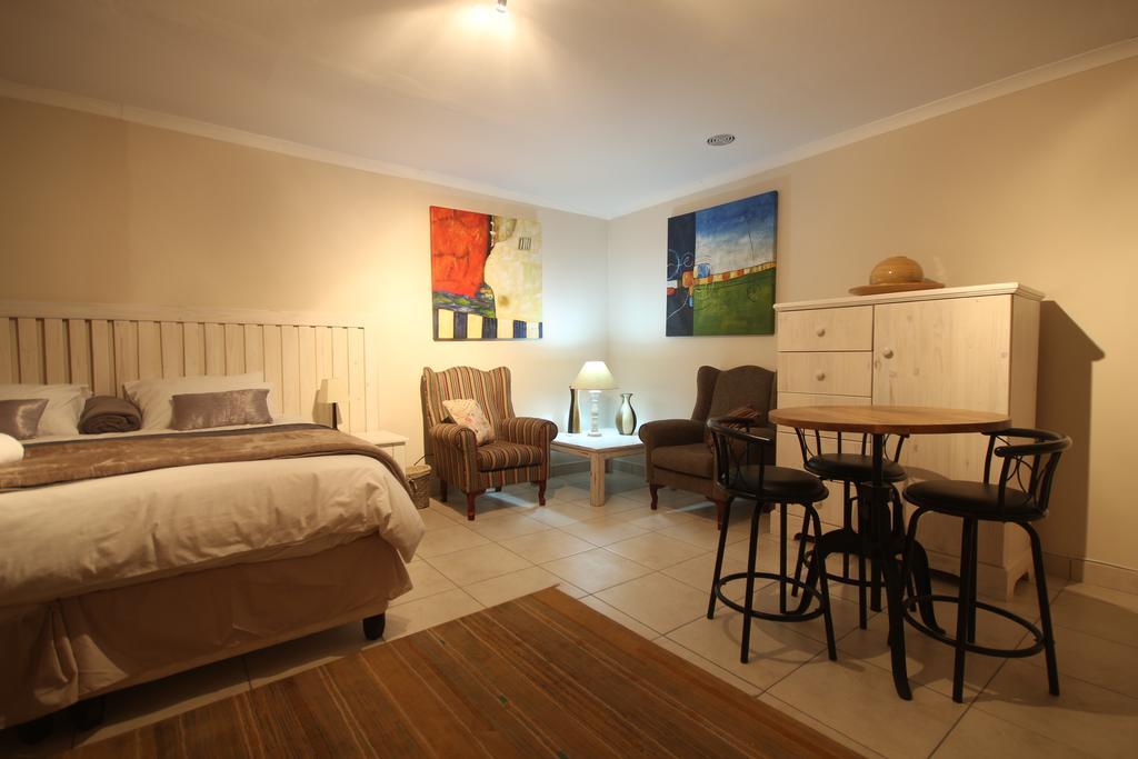 Eazy Sleep Accommodation Swakopmund Buitenkant foto
