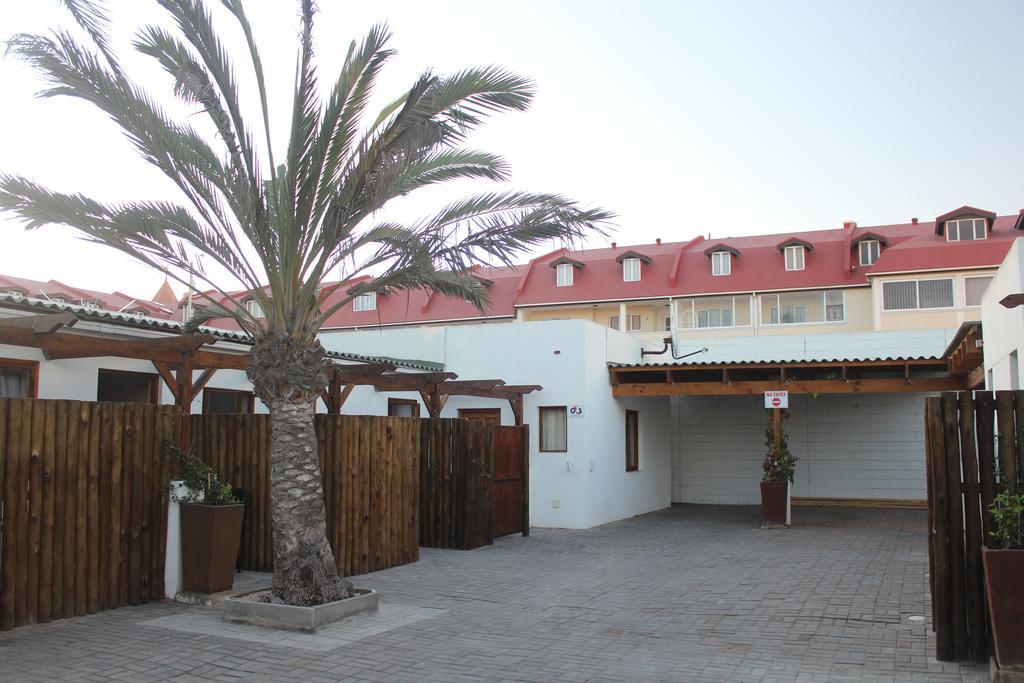 Eazy Sleep Accommodation Swakopmund Buitenkant foto