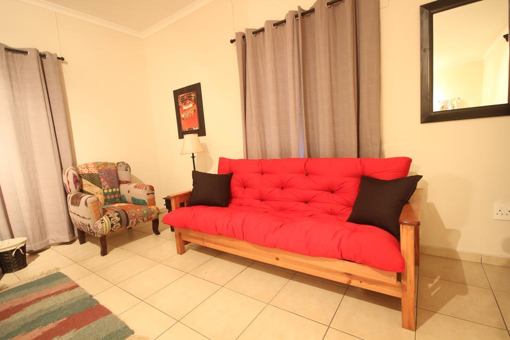 Eazy Sleep Accommodation Swakopmund Buitenkant foto